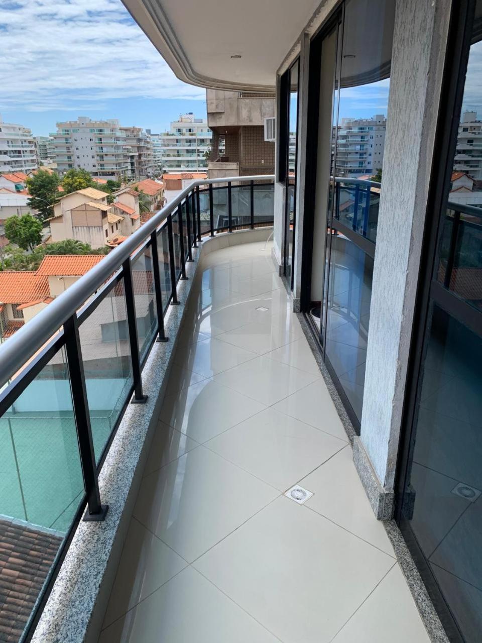 Apartamento Em Cabo Frio Rj - Praia Das Dunas Exterior photo